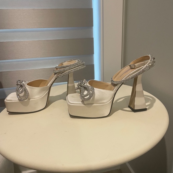 Mach & Mach White Satin Double Bow Platforms - Picture 2 of 8